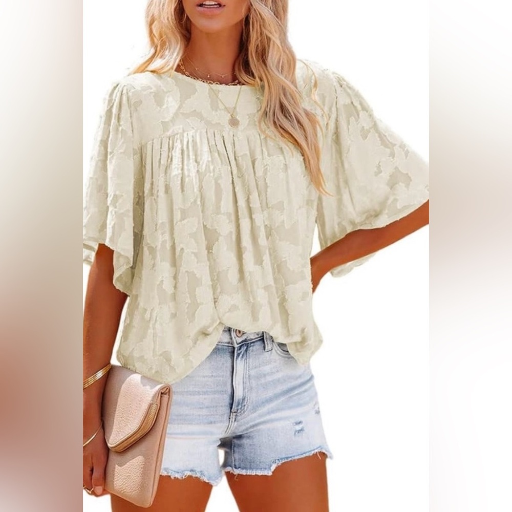 Dakotto Lace Top
